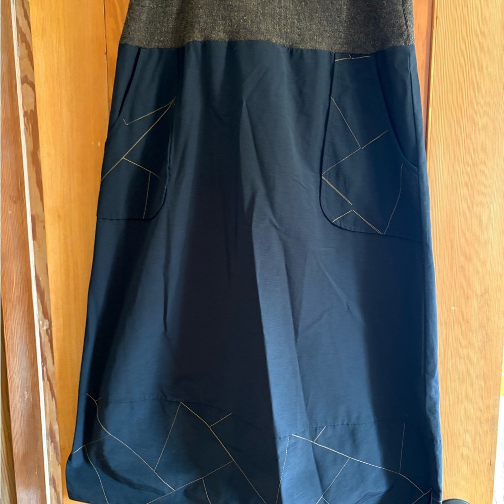 Luukaa Black and Gray A-Line Skirt